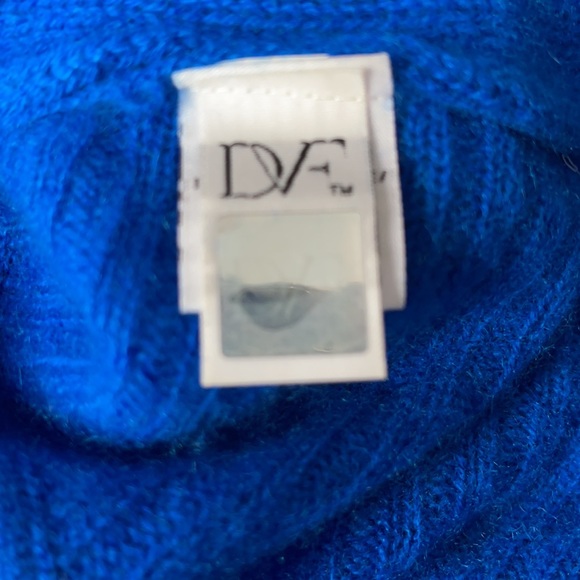 DVF 100% Cashmere Jumper, Small - Picture 8 of 9
